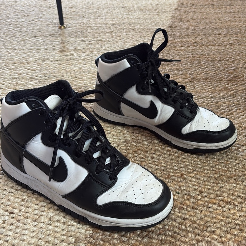 WOMENS NIKE DUNK